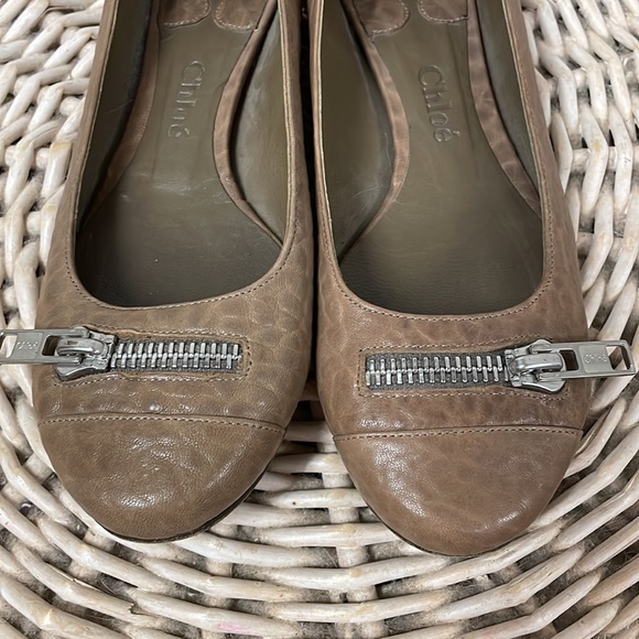 Chloe’ flats - Picture 5 of 11